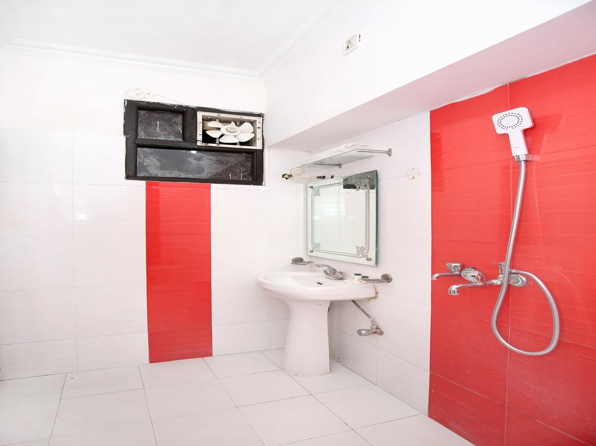 Oyo 12972 Hotel Krishna Castle 암리차르 외부 사진